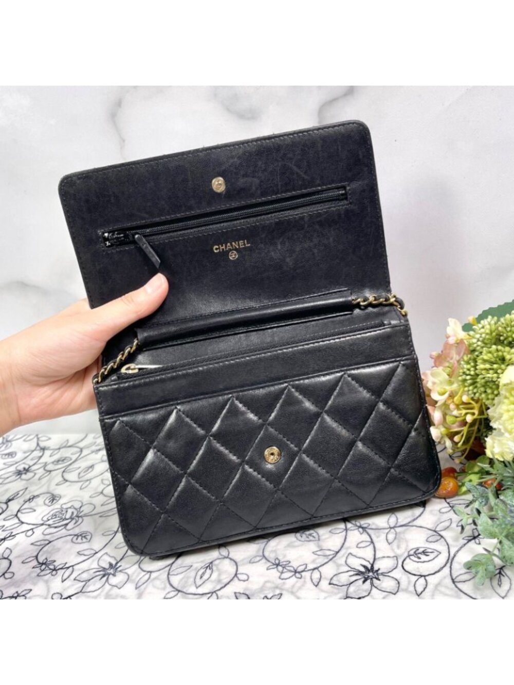 Chanel Chain Wallet Lambskin Quilted Shoulder Bag - Picture 10 of 16